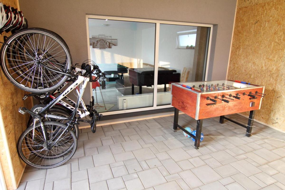 Apartmanovy Dom Stela Bešeňová Buitenkant foto